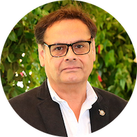Dr. Andrés Quiroz Cortez