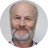 Dr. Cristian Bornhardt B.